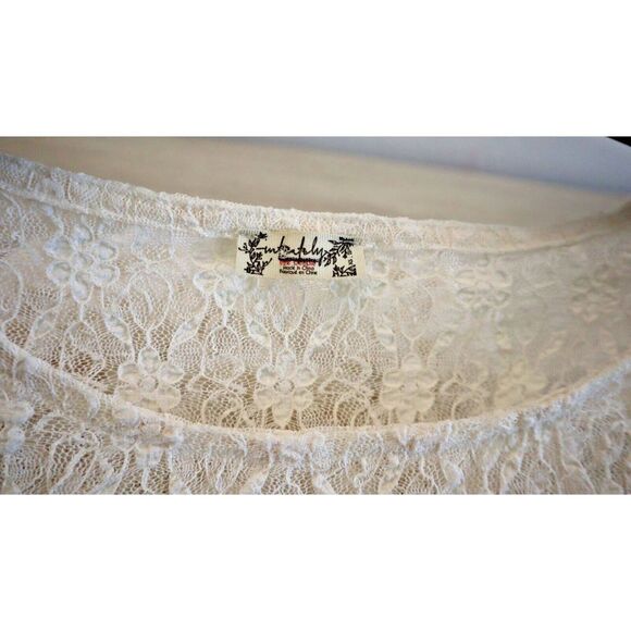 Intimately x Free People Women's Sz XS Ivory Keep It Simple S/S Lace Baby Tee - Picture 3 of 7